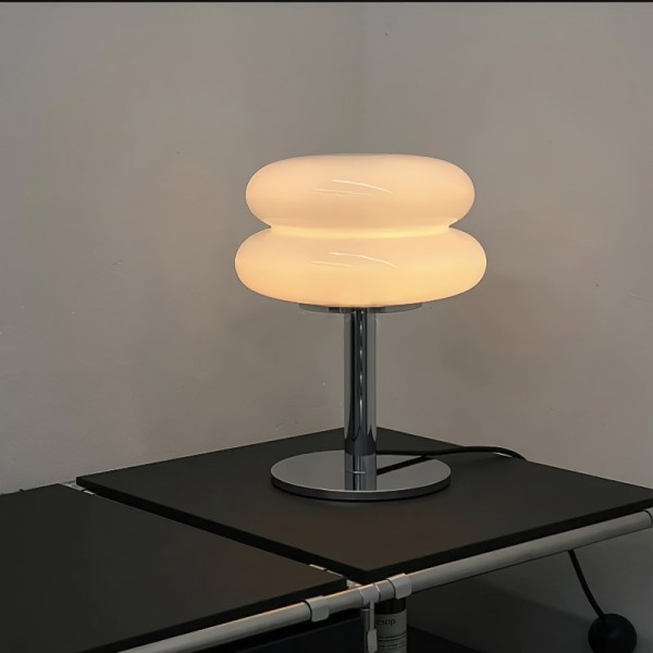 Lampada da tavolo vintage dorata con LED e touch - Bauhaus